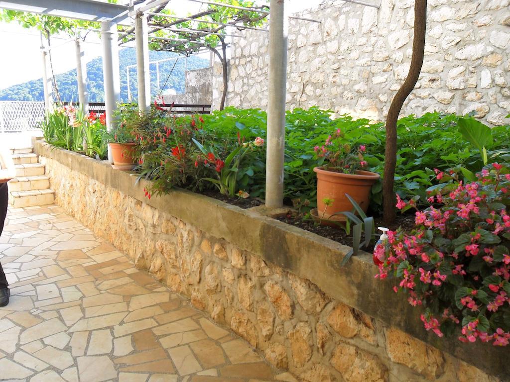 Guesthouse Niko Дубровник Екстериор снимка